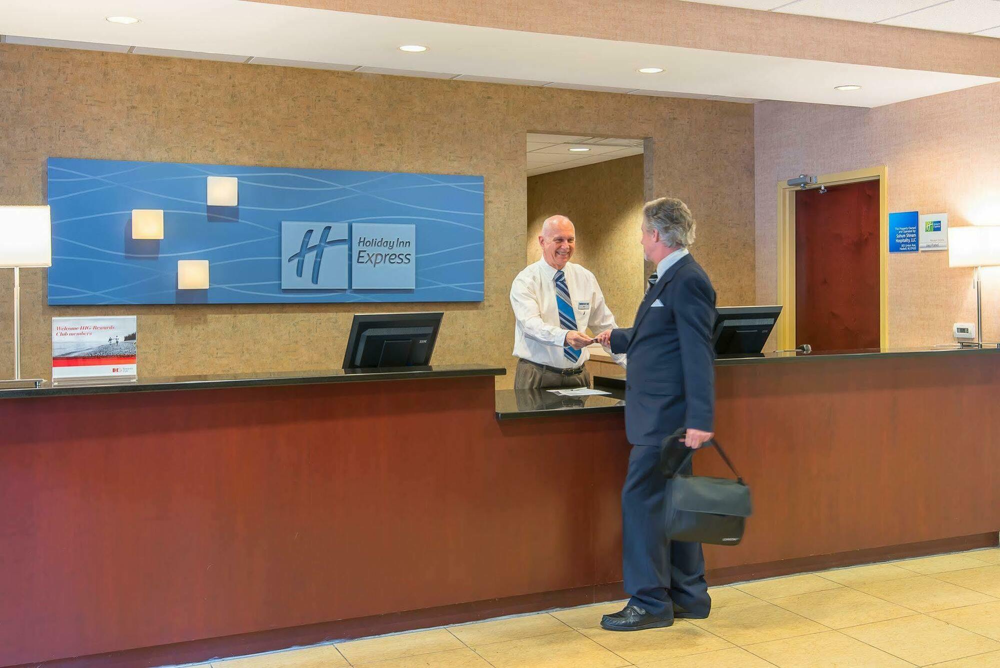 Holiday Inn Express Haskell-Wayne Area By Ihg Dış mekan fotoğraf